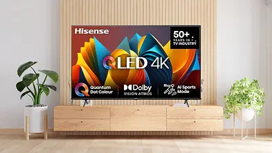 Der Hisense 4k QLED-Fernseher in einem Wohnzimmer.  - Foto: TV Movie / PR