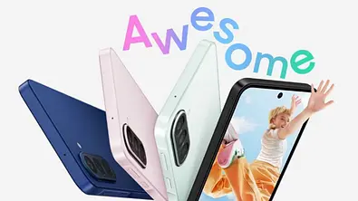 Drei Smartphones in Blau, Rosa und Mint sind fächerförmig angeordnet, daneben ist ein weiteres Gerät von vorn mit Display zu sehen. Über den Geräten steht das Wort „Awesome“. - Foto: Samsung/PR