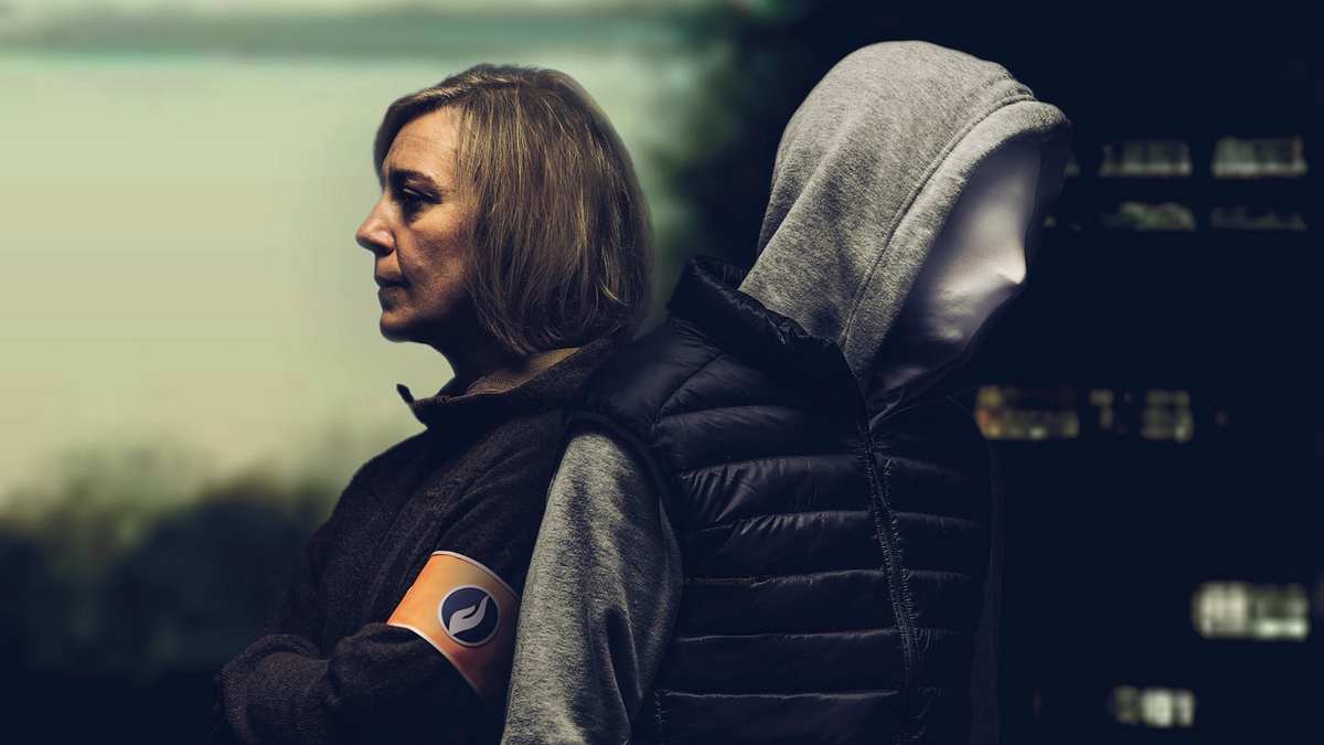 24 Hours – Two Sides of Crime 24 Hours – Two Sides of Crime
