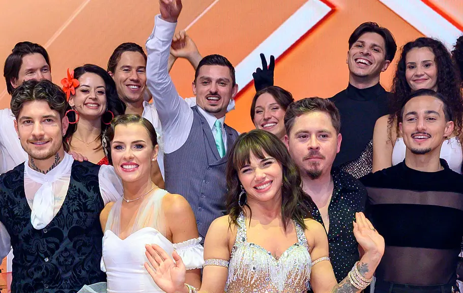 Let's Dance-Stars. Willi Banner, Malika Dzumaev, Patricija Ionel, Joel Mattli, Zsolt Sandor Cseke, Anastasia Maruster, Bianca Heinicke, Gustav Schäfer, Alexandru Ionel, Betty Taube