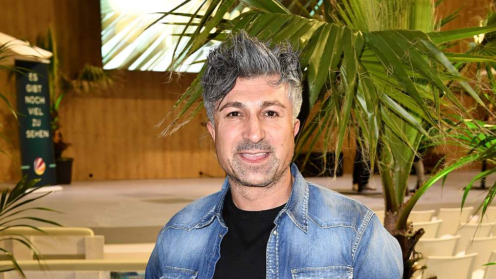Lotto Chico strahlt in die Kamera. - Foto: IMAGO / APress