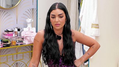 Jennifer Iglesias bei Love Island VIP  - Foto: RTLZWEI