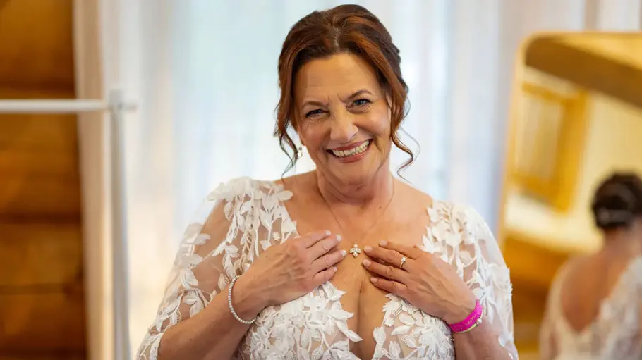 Marén lächelt bei „Hochzeit auf den ersten Blick“ Marén lächelt bei „Hochzeit auf den ersten Blick“ in die Kamera