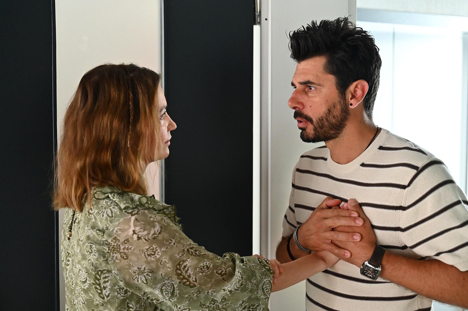 Alles was zählt“: Heftige Intrige! Maximilian schaltet Matteo aus