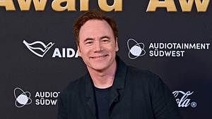 Michael „Bully“ Herbig beim Radio Regenbogen Award im Europapark Rust! - Foto: Imago / Bobo