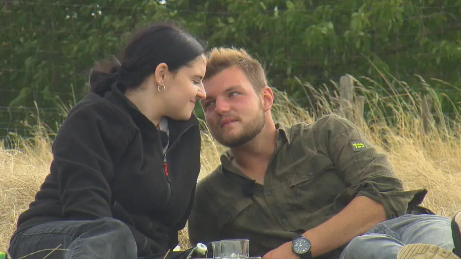 Bauer sucht Frau-Paar Michi und Valentina