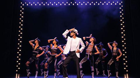 MJ - das Michael Jackson Musical in Hamburg: Benet Monteiro - Foto: Matthew Murphy / Stage Entertainment