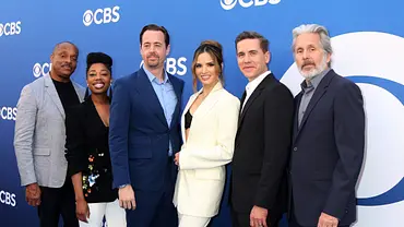 Die Schauspieler von „NCIS glücklich bei den Paramount Studios in Hollywood. - Foto: Imago/Everett Kollektion