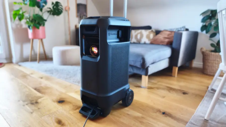 Der Nebula X1 Pro in der Totalaufnahme