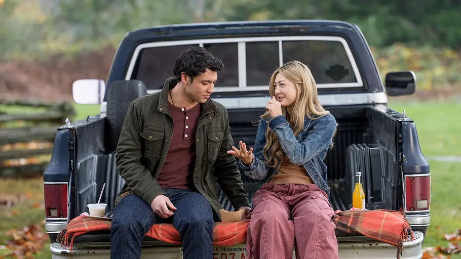 Netflix-Serie „Crew Girl“ Bild zeigt Charaktere aus der Netflix-Serie „Crew Girl“.
