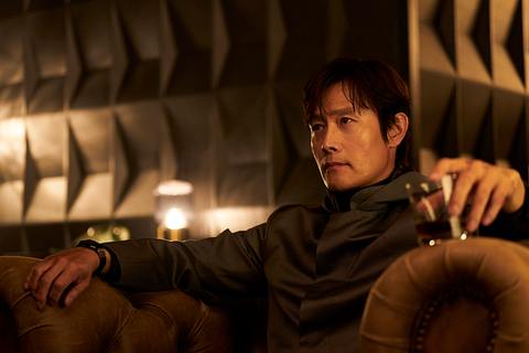 Squid Game: Der Frontmann in seinem Sessel - Foto: No Ju-han/Netflix
