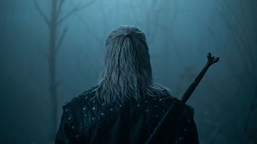 Der Witcher von hinten - Foto: Courtesy of Netflix
