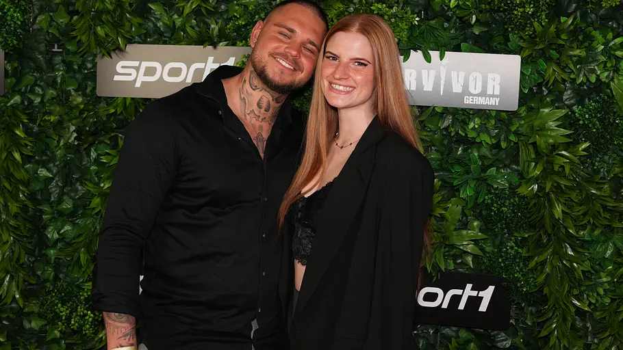 Nico Legat und Freundin Laura könnten für Krawall sorgen. Nico Legat und Freundin Laura Arm in Arm auf einem Event.
