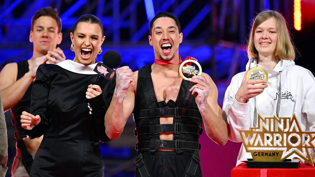 Ninja Warrior Germany Gewinner heute Laura Wontorra, René Casselly und Nicola Wulf beim Finale der 9. Staffel Ninja Warrior Germany