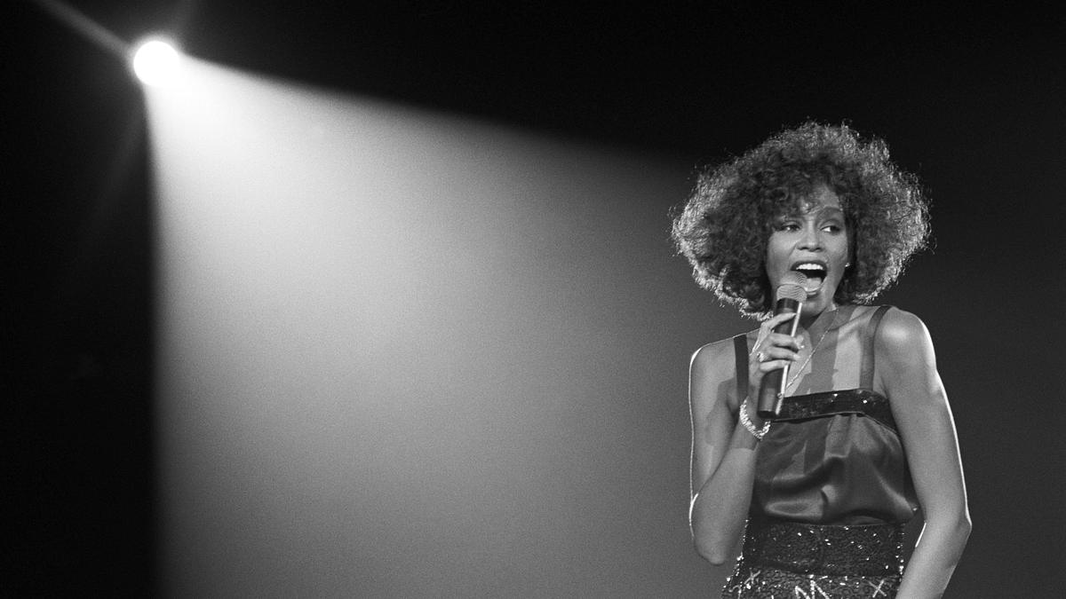 Whitney - Can I Be Me Whitney - Can I Be Me