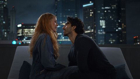 „Nur noch ein einziges Mal“: Wie gut ist die Roman-Verfilmung mit Blake Livey? | Kritik - Foto: 2023 CTMG
