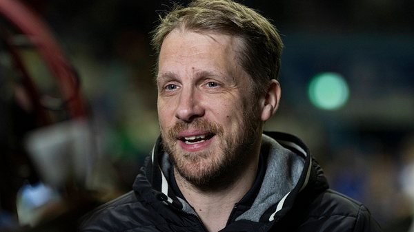 Mit seiner Geheimheit gegenüber Ricarda Lang hat sich Oliver Pocher als hässlich entlarvt - Foto: IMAGO / Beautiful Sports