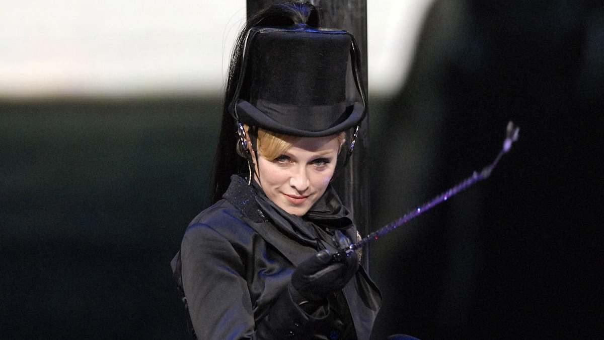 Madonna: The Confessions Tour Madonna: The Confessions Tour