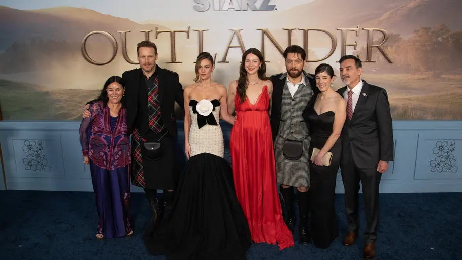 Der Cast von Outlander, Staffel 8, bei Premiere in New York