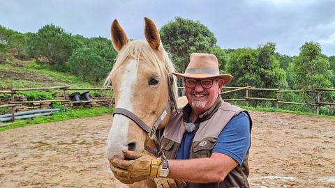 Pferderetter Olaf aus der Algarve, Portugal. - Foto: RTL