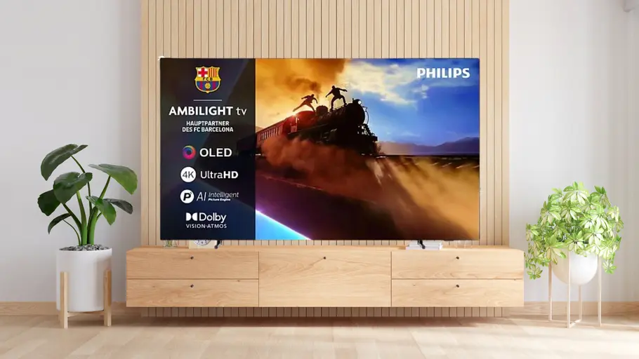 philips-ambilight-oled-tv-media-markt-tvmovie Philips OLED Ambilight TV in einem Wohnzimmer.