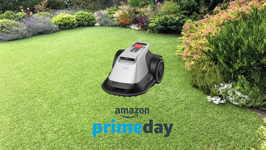 Aufmacherbild Prime Day Eufy E15 Mähroboter eufy E15 auf einer Wiese mit Blumengarten und Amazon Prime Day Logo