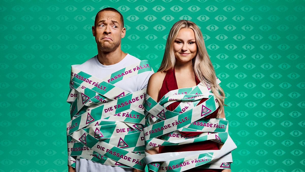 Andrej Mangold und Sarah-Jane Wollny Andrej Mangold und Sarah-Jane Wollny posieren für Promi Big Brother