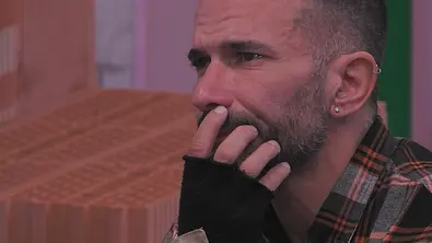 Marc Terenzi schaut bei Promi Big Brother entsetzt - Foto: Joyn