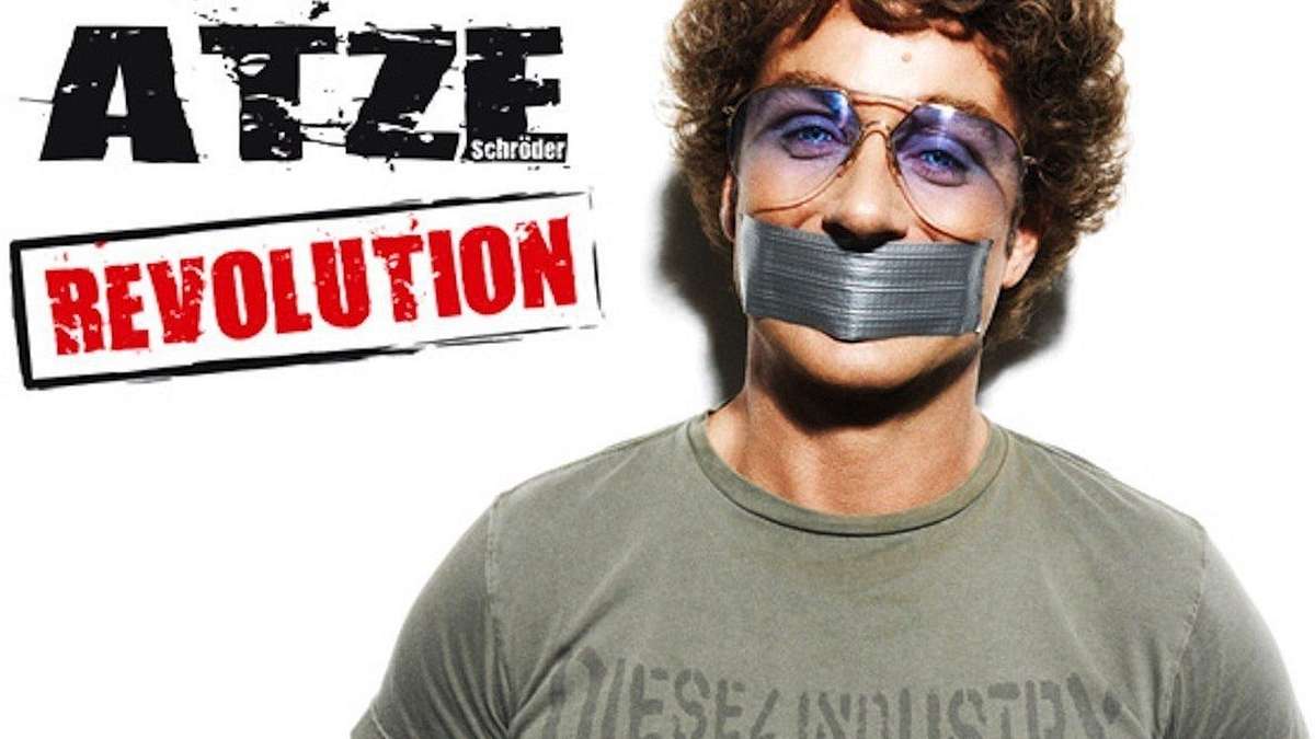Atze Schröder - Revolution Atze Schröder - Revolution