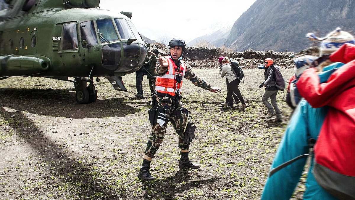 Nepal im Schock - Die Folgen des Bebens am Mount Everest