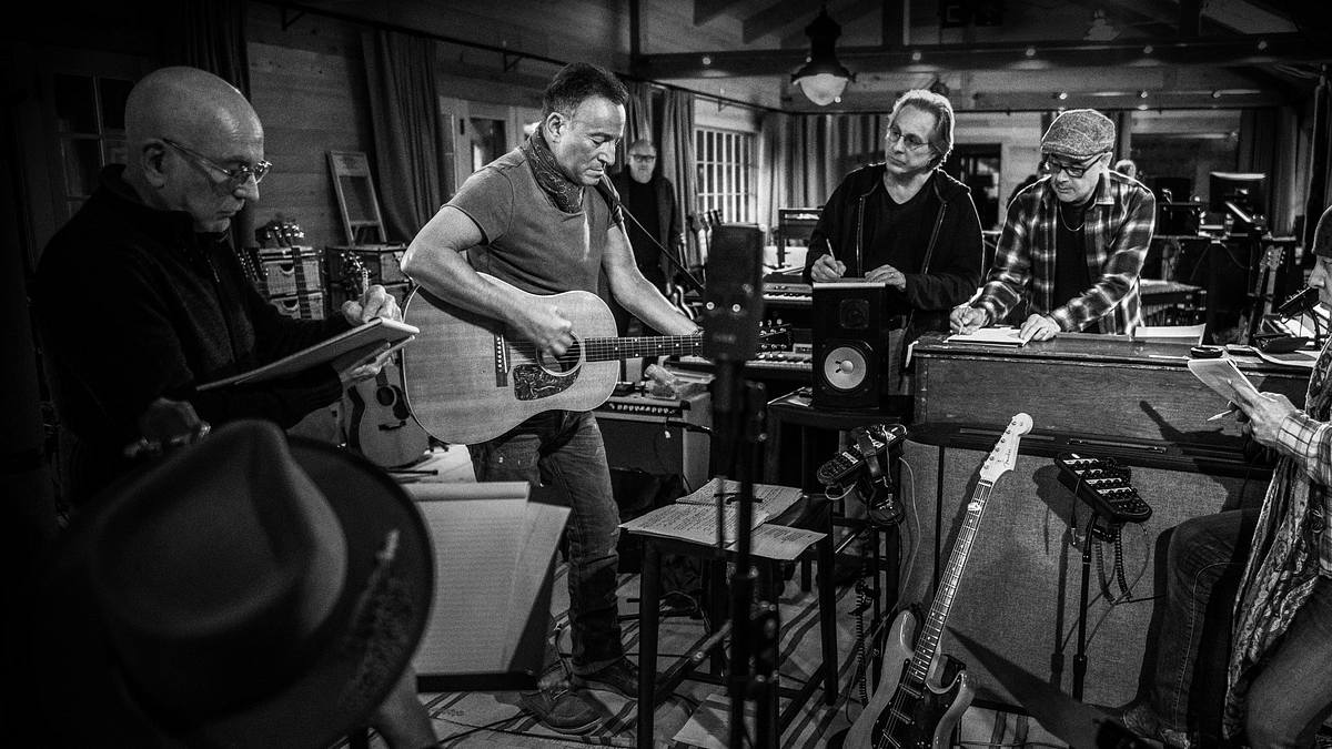 Bruce Springsteen's Letter to You Bruce Springsteen's Letter to You