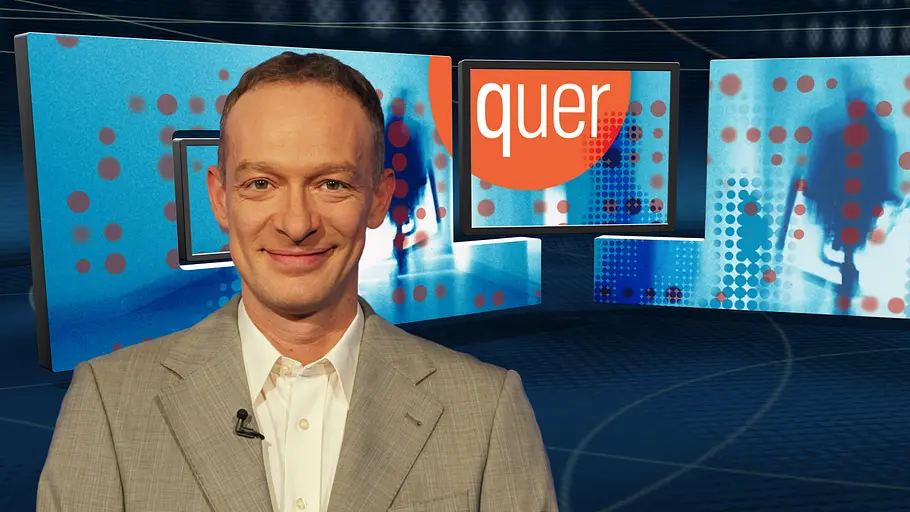  quer-Moderator Christoph Süß im Studio.