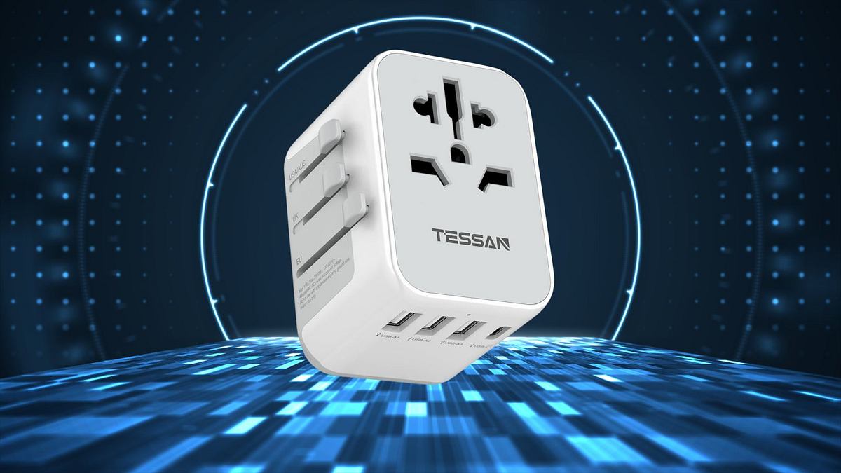 Tessan Adapter Ein Universaladapter für internationale Steckdosen vor einem futuristischen Hintergrund