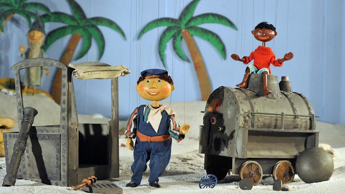 Augsburger Puppenkiste - Jim Knopf und Lukas der Lokomotivführer Augsburger Puppenkiste - Jim Knopf und Lukas der Lokomotivführer