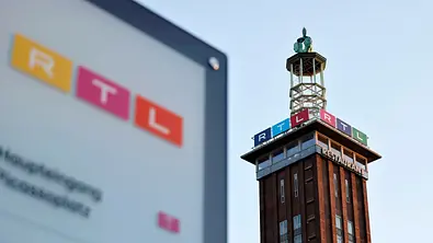 Der RTL-Sendeturm in Köln  - Foto: IMAGO / Panama Pictures