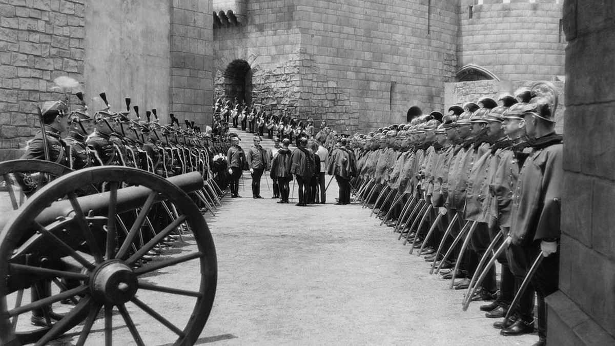 Der Krieg im Dunkel Der Krieg im Dunkel