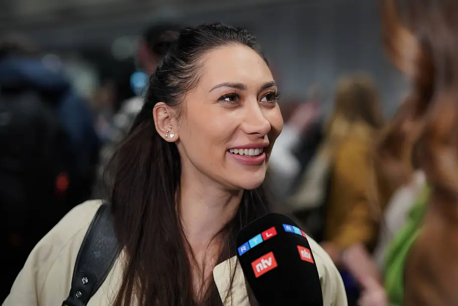 Samira Yavuz gibt Interview Samira Yavuz gibt Interview