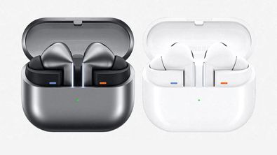 Produktbild der Samsung Galaxy Buds3 Pro in schwarz und weiß. - Foto: TVM/PR