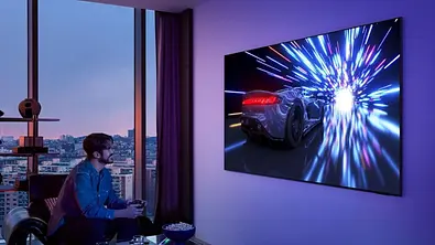 Ein Samsung OLED S95F 65 Zoll an der Wand - Foto: amazon/PR