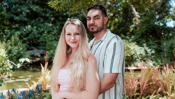 Sarah-Jane Wollny und Tinush sind weiterhin zusammen. - Foto: RTL / Kimberly Schäfer