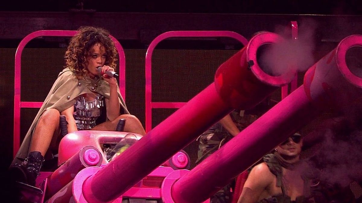 Rihanna: Loud Tour Live At The O2 Rihanna: Loud Tour Live At The O2