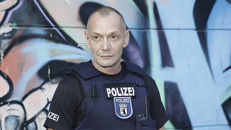 Torsten Michaelis bei einem Fototermin zur Serie „Heiter bis tödlich“. - Foto: IMAGO / Metodi Popow