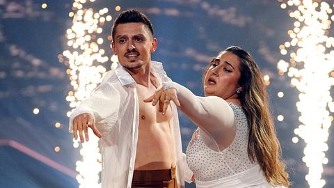 Lets Dance: Sorge um Selfiesandra wächst - Foto: RTL / Stefan Gregorowius