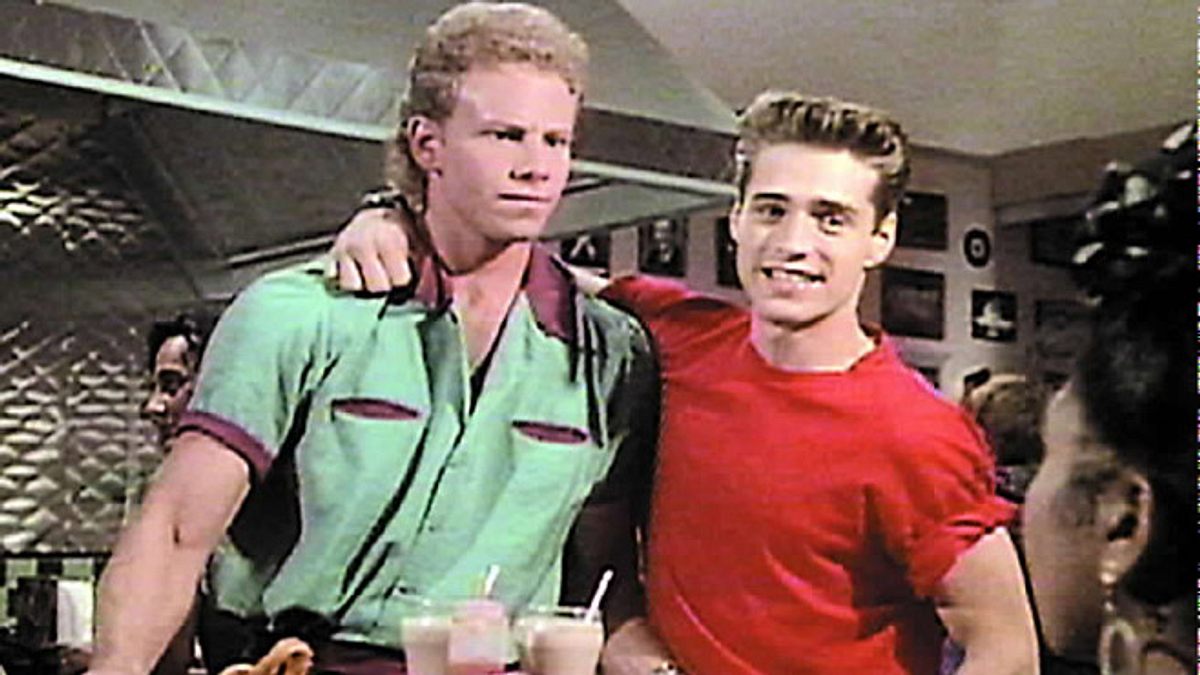 Peach Pit, Beverly Hills 90210