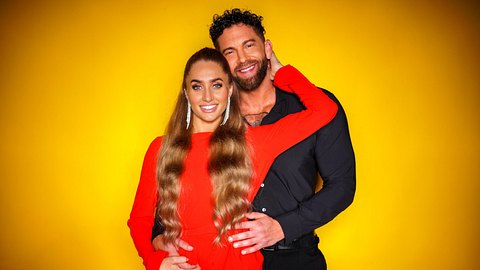 Sommerhaus: Nachrücker Oliver Sanne und Jil Rock - Foto: RTL / Stefan Gregorowius