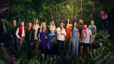 V.l.: Stephen Dürr, Patrick Romer, Gil Ofarim, Eva Benetatou, Mirja du Mont, Ariel, Hardy Krüger, Samira Yavuz, Simone Ballack, Nicole Belstler-Boettcher, Umut Tekin und Hubert Fella. - Foto: RTL