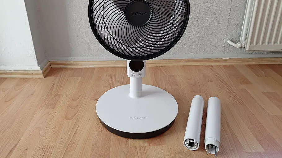 Meaco Sefte 10 Pro als Tischventilator mit zwei Verlängerungen Meaco Sefte 10 Pro als Tischventilator mit zwei Verlängerungen