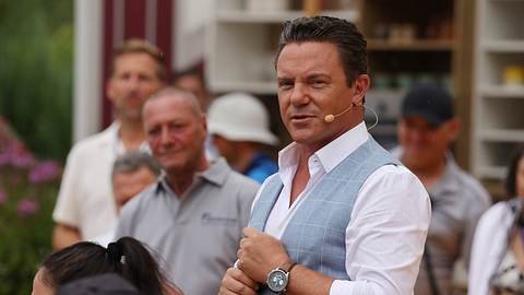 Stefan Mross während einer „Immer wieder sonntags“-Show - Foto: IMAGO / Bildagentur Monn