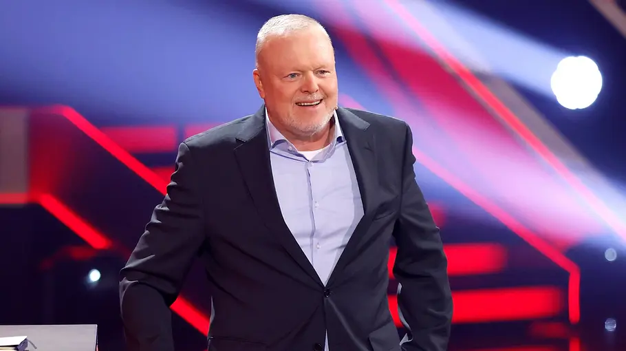 Stefan Raab Entertainer Stefan Raab bei der zweiten Tanzshow der 19. Staffel der RTL-Tanzshow Lets Dance
