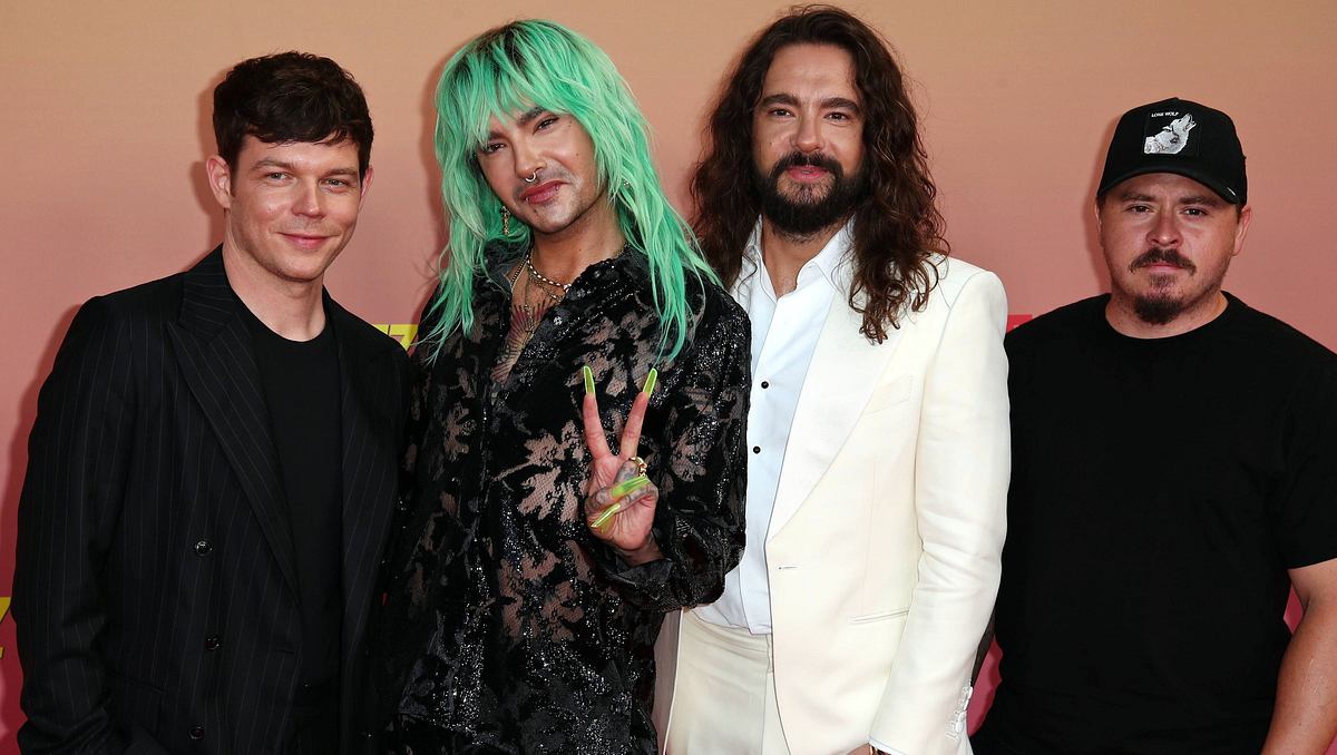 Streit bei „Tokio Hotel“ Georg Listing, Bill Kaulitz, Tom Kaulitz und Gustav Schäfer beim Special Screening von Kaulitz & Kaulitz, Staffel 2 vorm Delphi Filmpalast, Berlin, 12.6.25